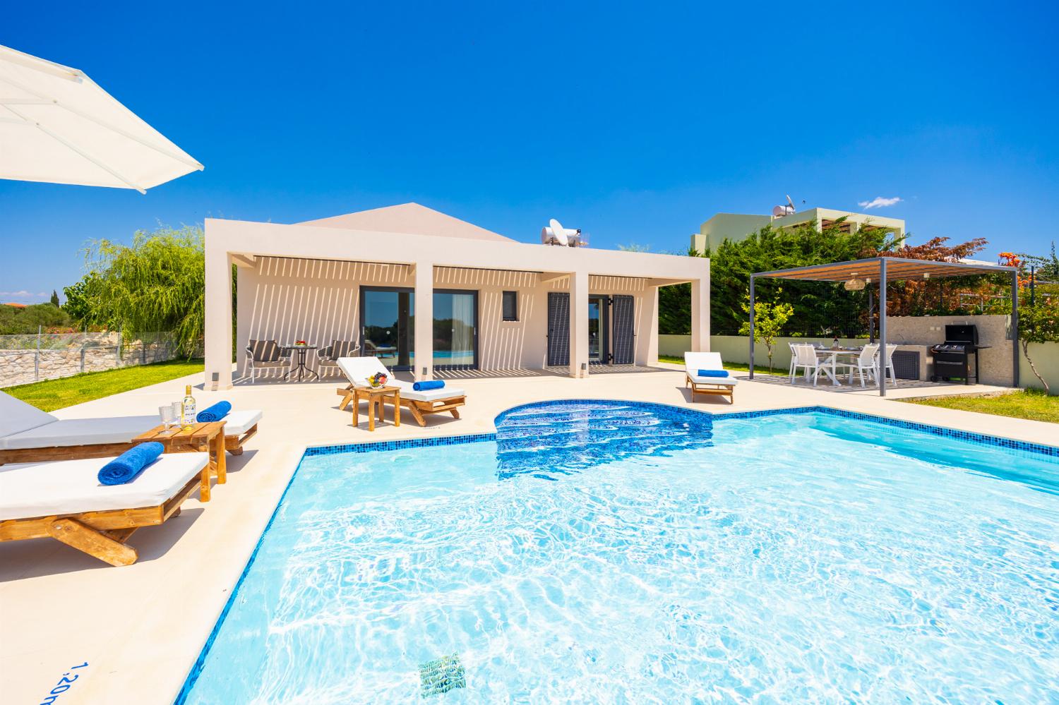 Beautiful villa with private pool and terrace with sea views