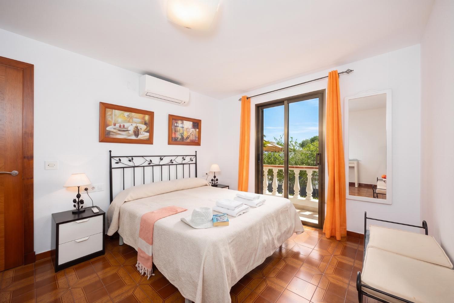 Double bedroom with A/C