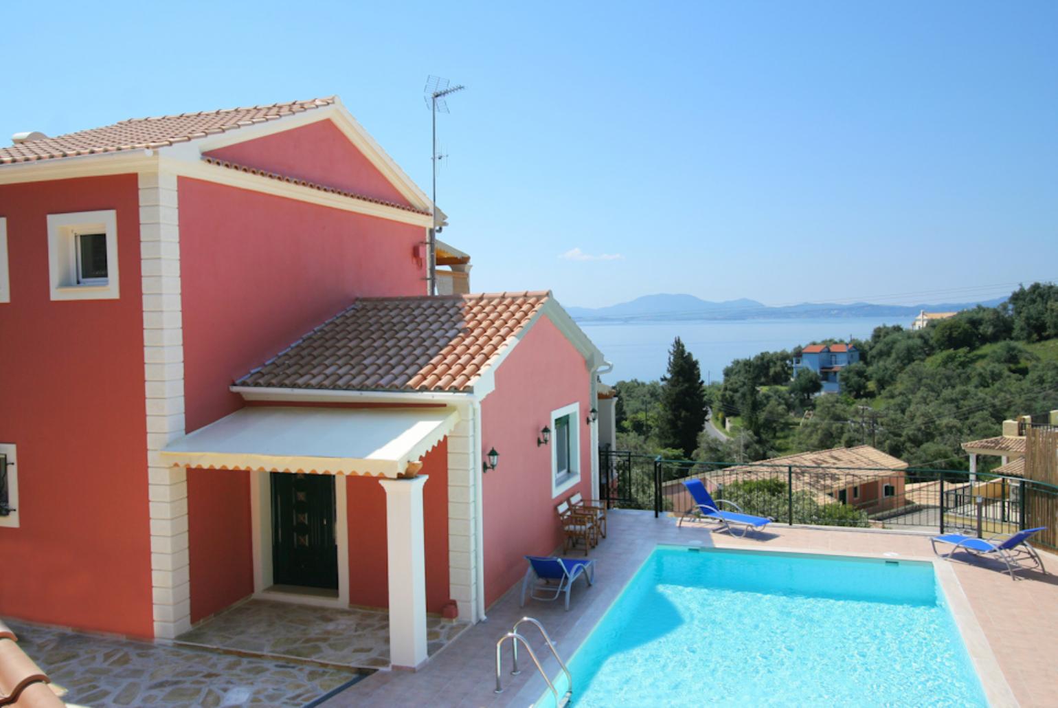 Beautiful Villa with private pool and views