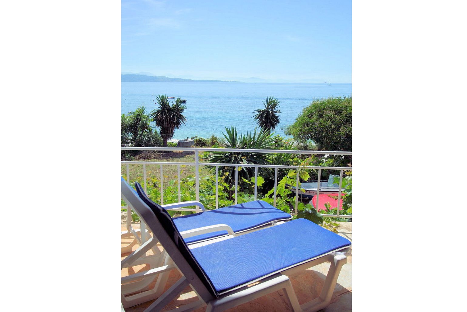 Terrace area with sea views