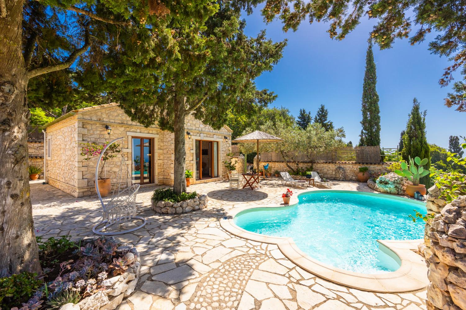 Beautiful villa with private pool and terrace with sea views