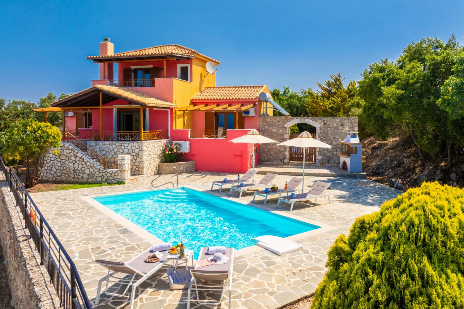 Beautiful villa with private pool and terrace with sea views