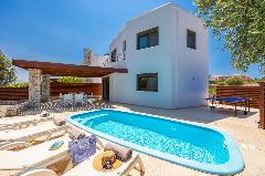 Villa Dias is part of 4749